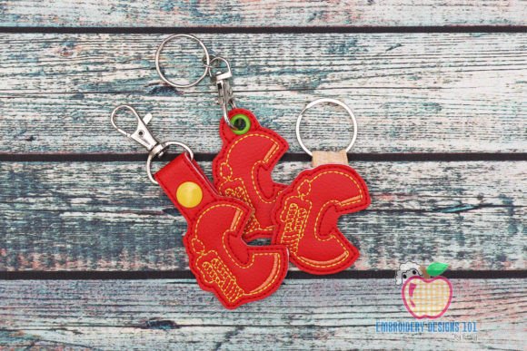 Review: Letters C Keyfob Keychain ITH Design